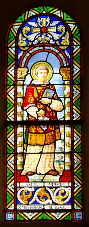 사라고사의 성 빈첸시오_photo by Francois GOGLINS_in the Church of Saint-Loup-de-Troyes in Bleneau_France.jpg